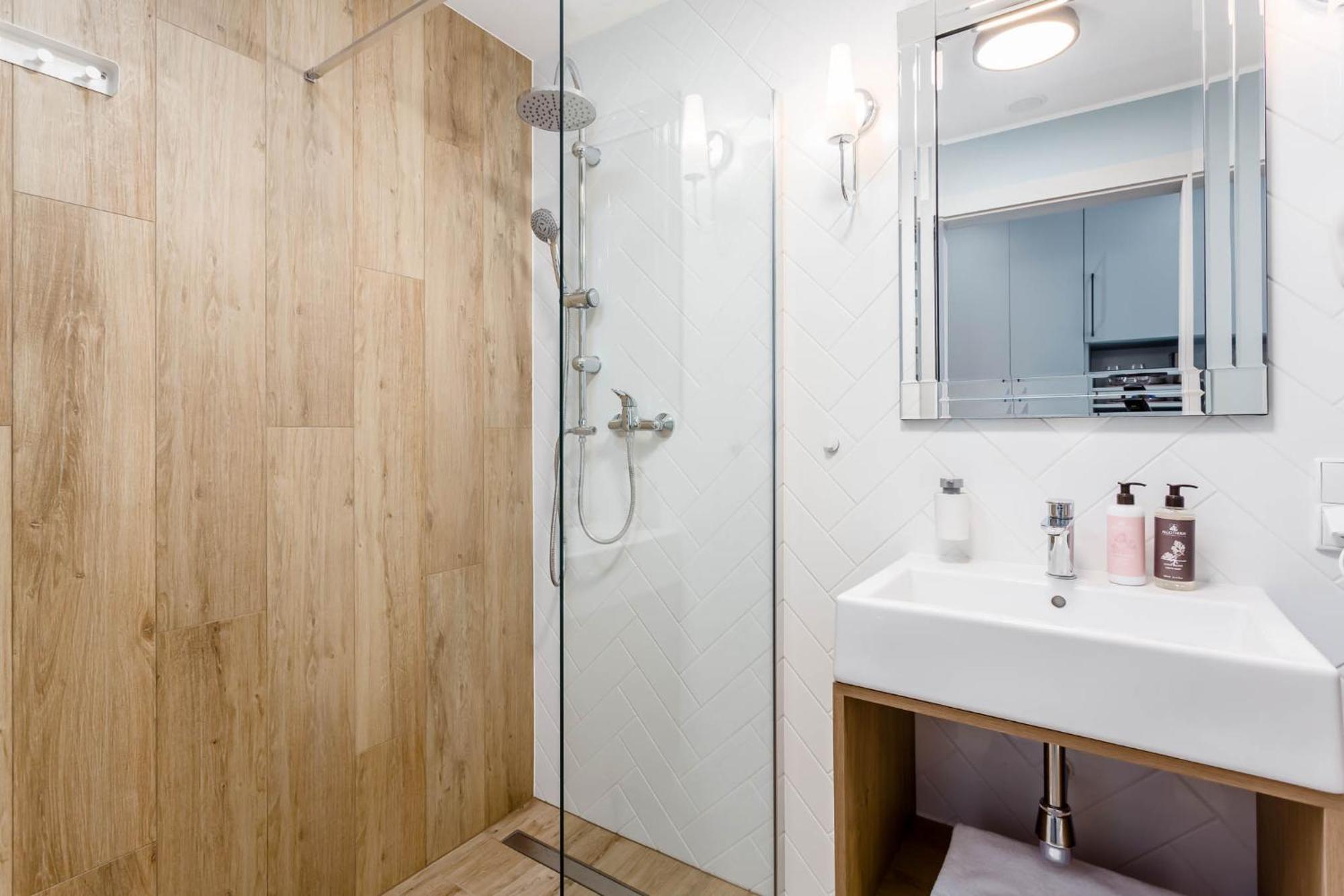 Apartamenty Deo Plaza Vip By Rent Like Home 格但斯克 外观 照片